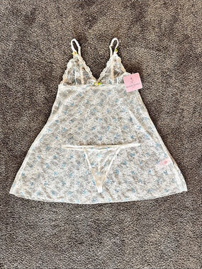 Bed of Roses Chemise Set Floral Lace in White & Blue NWT